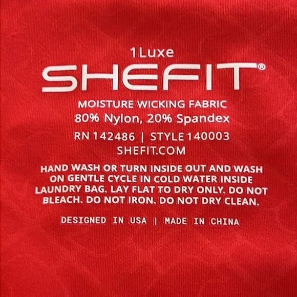 NWT SHEFIt Red Capri Leggings - Size 16 (1LUXE) - Picture 7 of 12